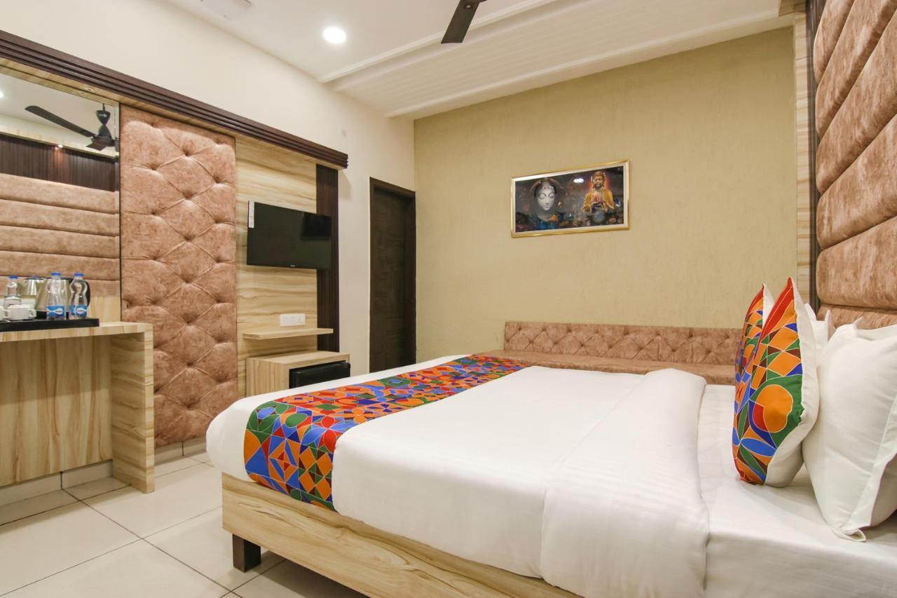 Fabhotel Spring Amritsar Exterior photo